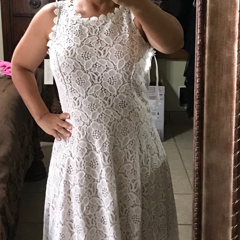 Amazing lace dress brand new with tag